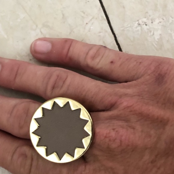 House of Harlow 1960 starburst cocktail ring - Picture 3 of 3